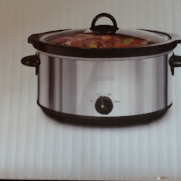 Cooks...JCPenny Other - FREE shipping SLOW COOKER